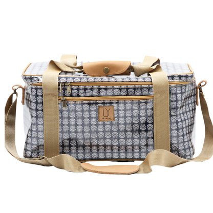 Courtney Cooler - Protea Black
