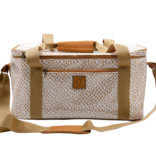 Courtney Cooler - Scatter Gold on White
