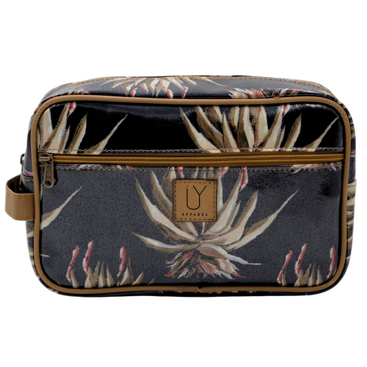 Large Toiletry Bag - Navy Aloe