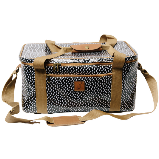 Courtney Cooler - Scatter White on Black