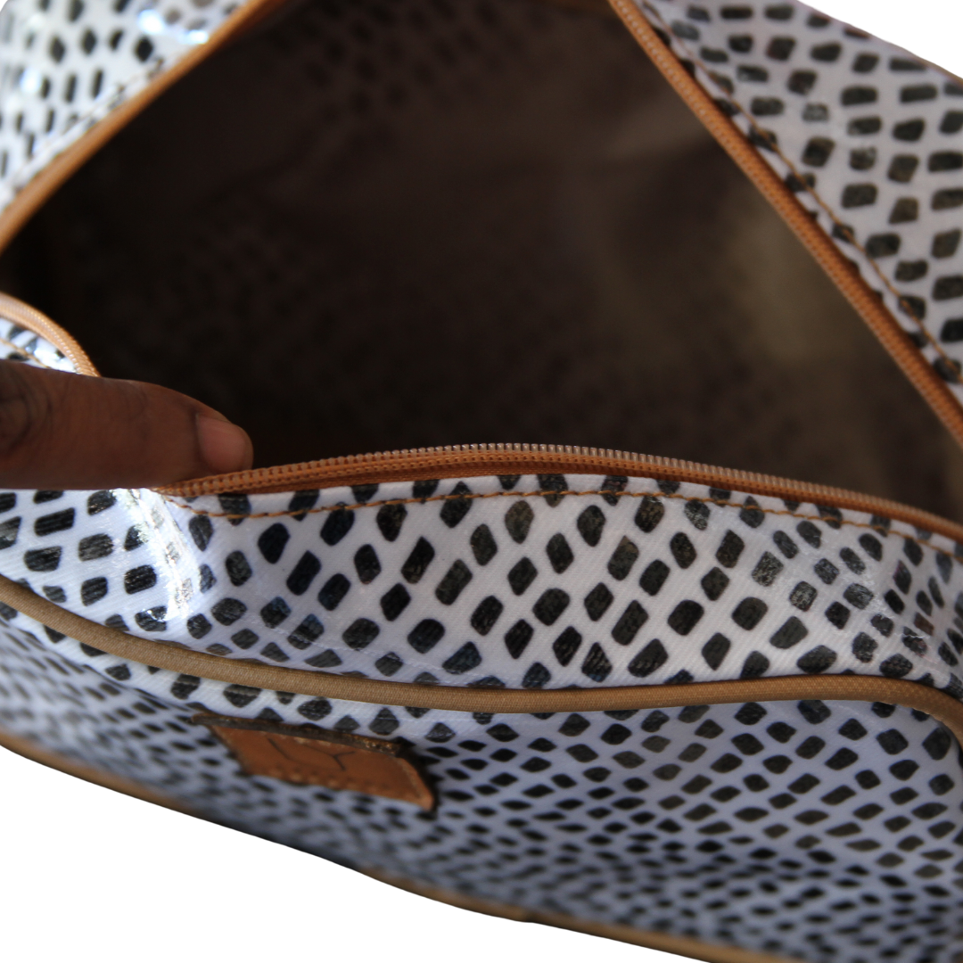 Small Toiletry Bag - African Footprint Brown